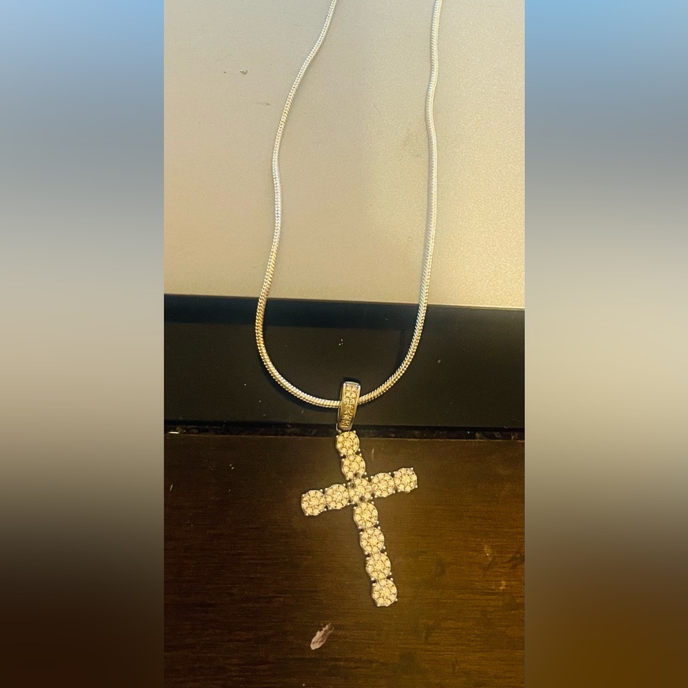 White gold cross necklace with chain